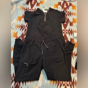 Women’s Scrub Set size Medium